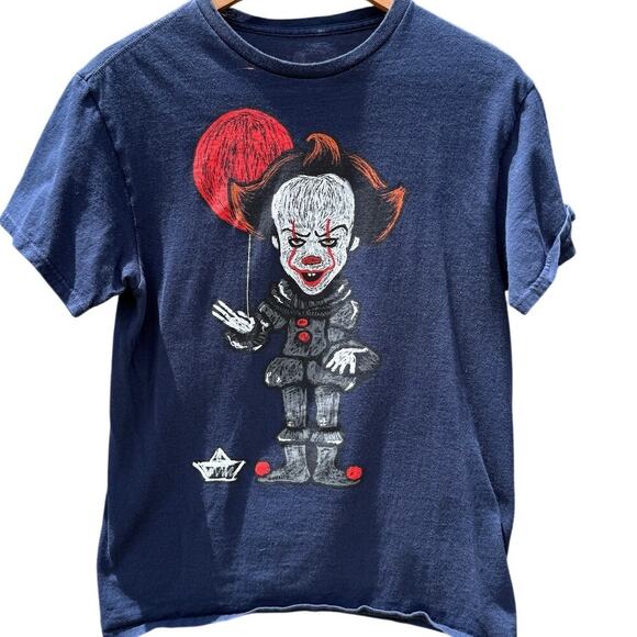 Pennywise the clown It Movie cartoon blue t-shirt Size Medium - Picture 1 of 4
